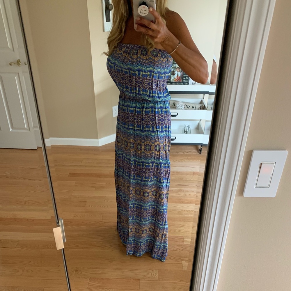 Strapless long sundress